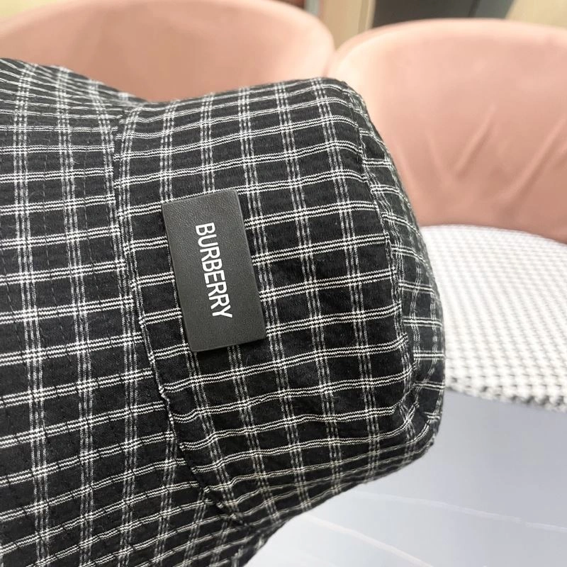 SunProtective Burberry Caps 260519
