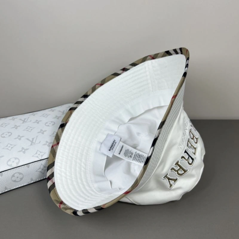 Burberry Caps Breathable 260497