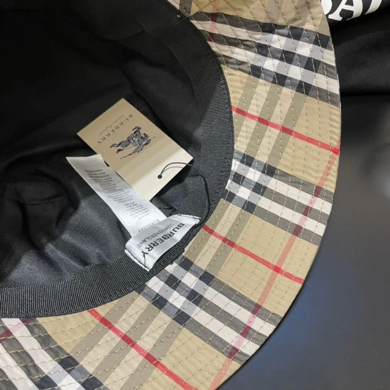 Burberry Caps Modern 260498