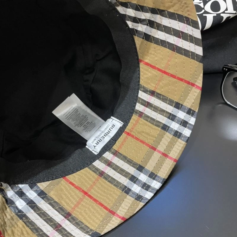 Effortless Burberry Caps 260499