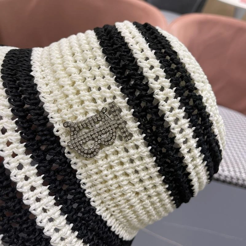 Sophisticated Burberry Caps 260496