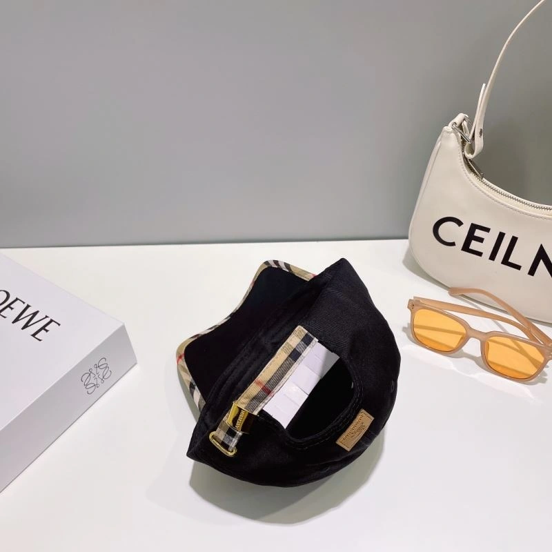 Burberry Caps DailyWear 262535