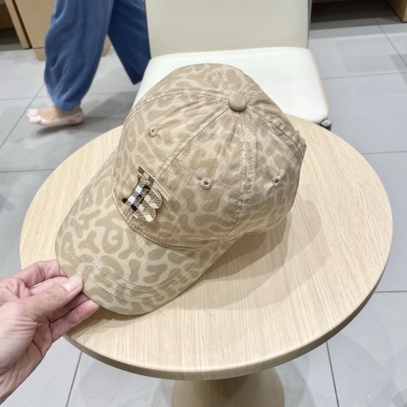 FashionForward Burberry Caps 262533