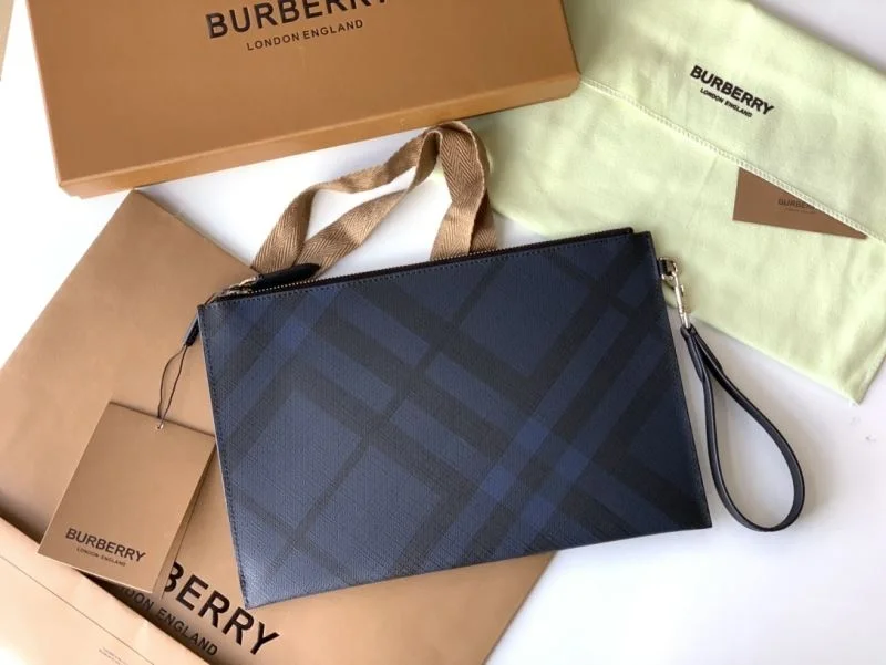 GoodFit Burberry Clutch Bags 38126
