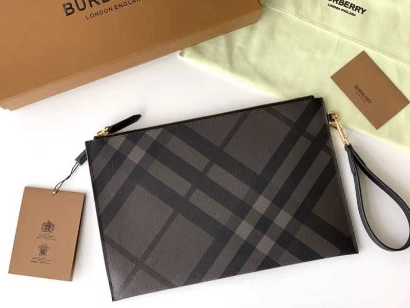 Burberry Clutch Bags Soft 38124