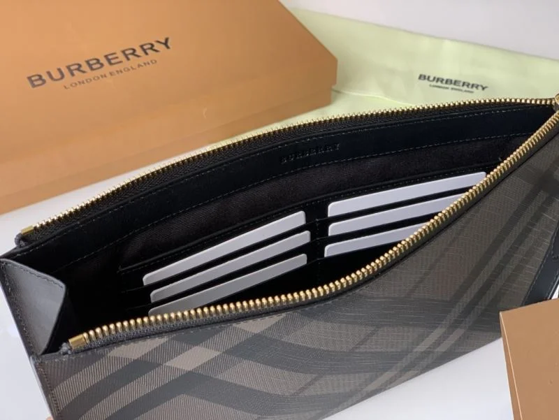 Burberry Clutch Bags Soft 38124
