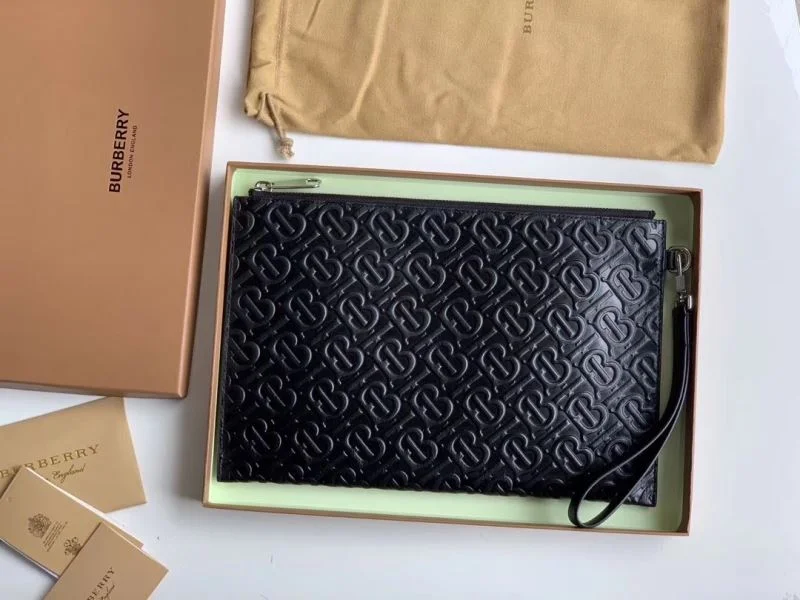 Casual Burberry Clutch Bags 38123