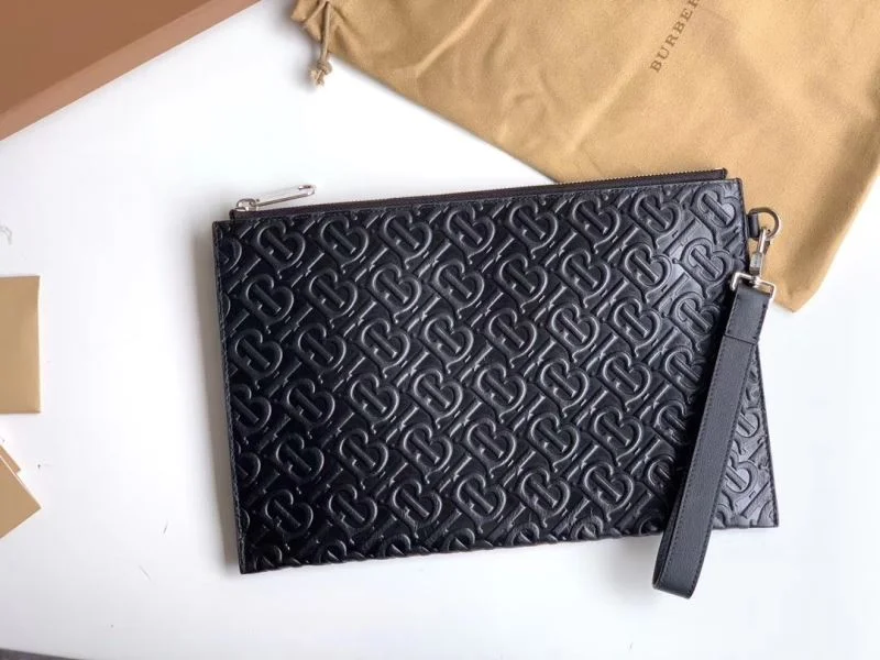Casual Burberry Clutch Bags 38123