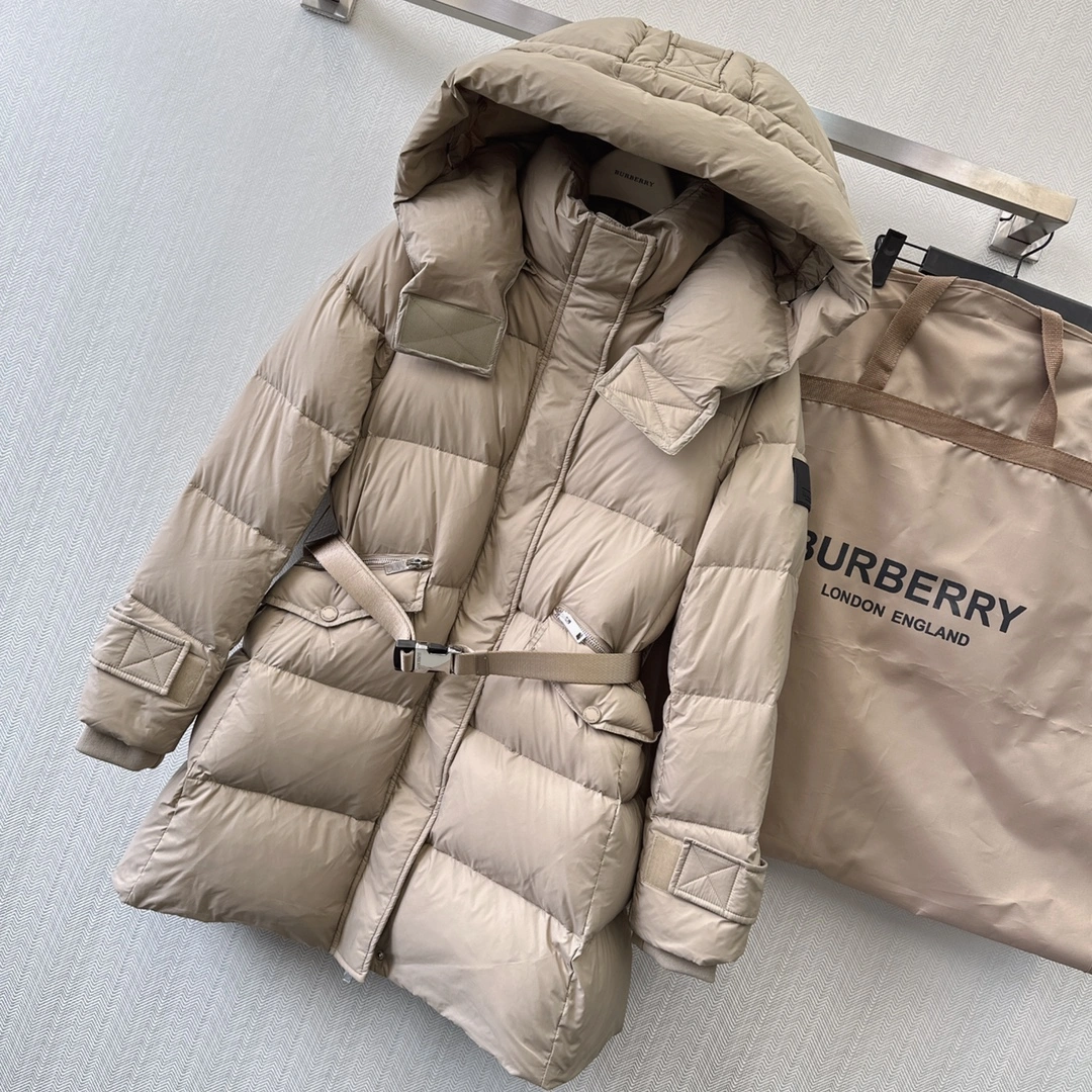 Burberry Down Jackets Cozy 106200