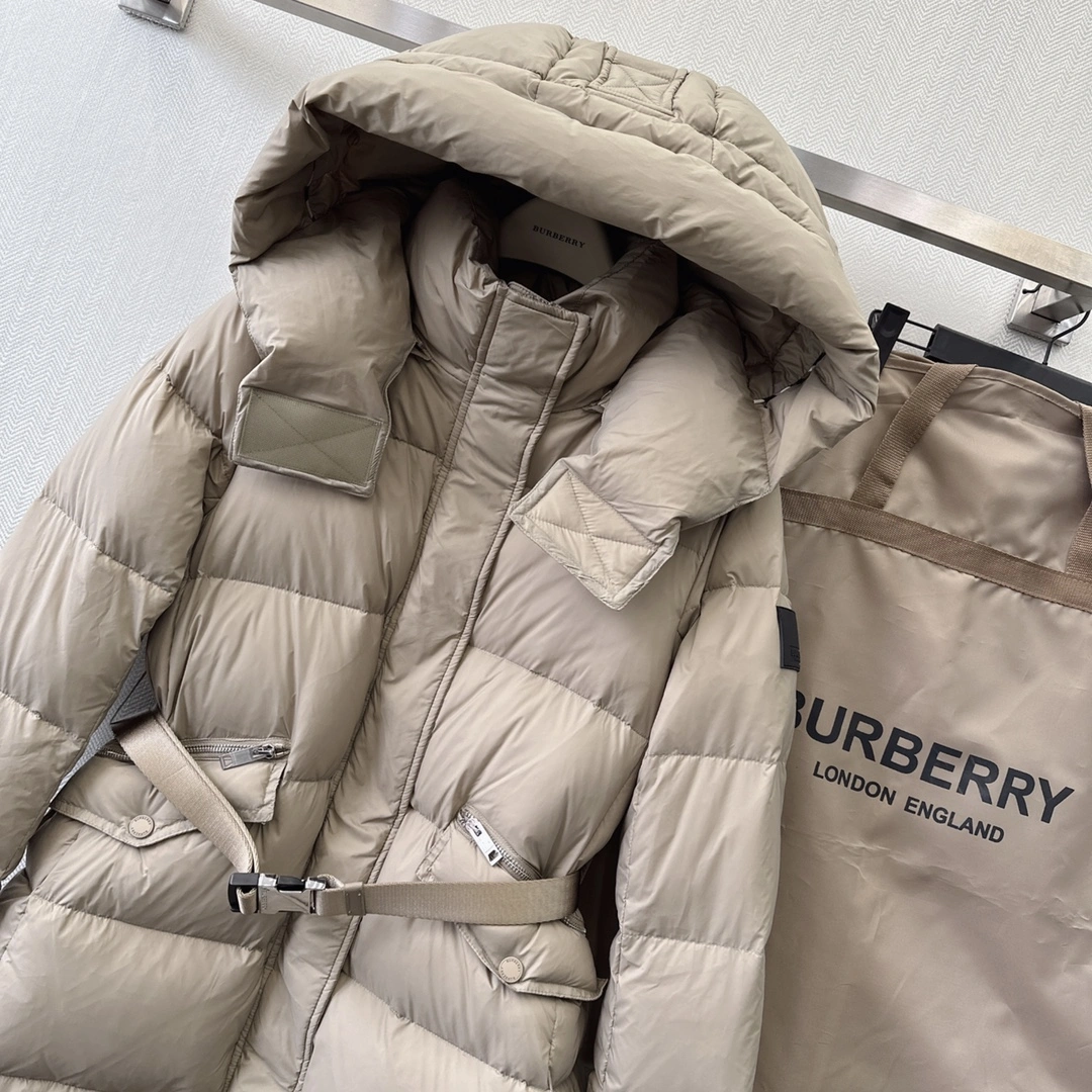 Burberry Down Jackets Cozy 106200