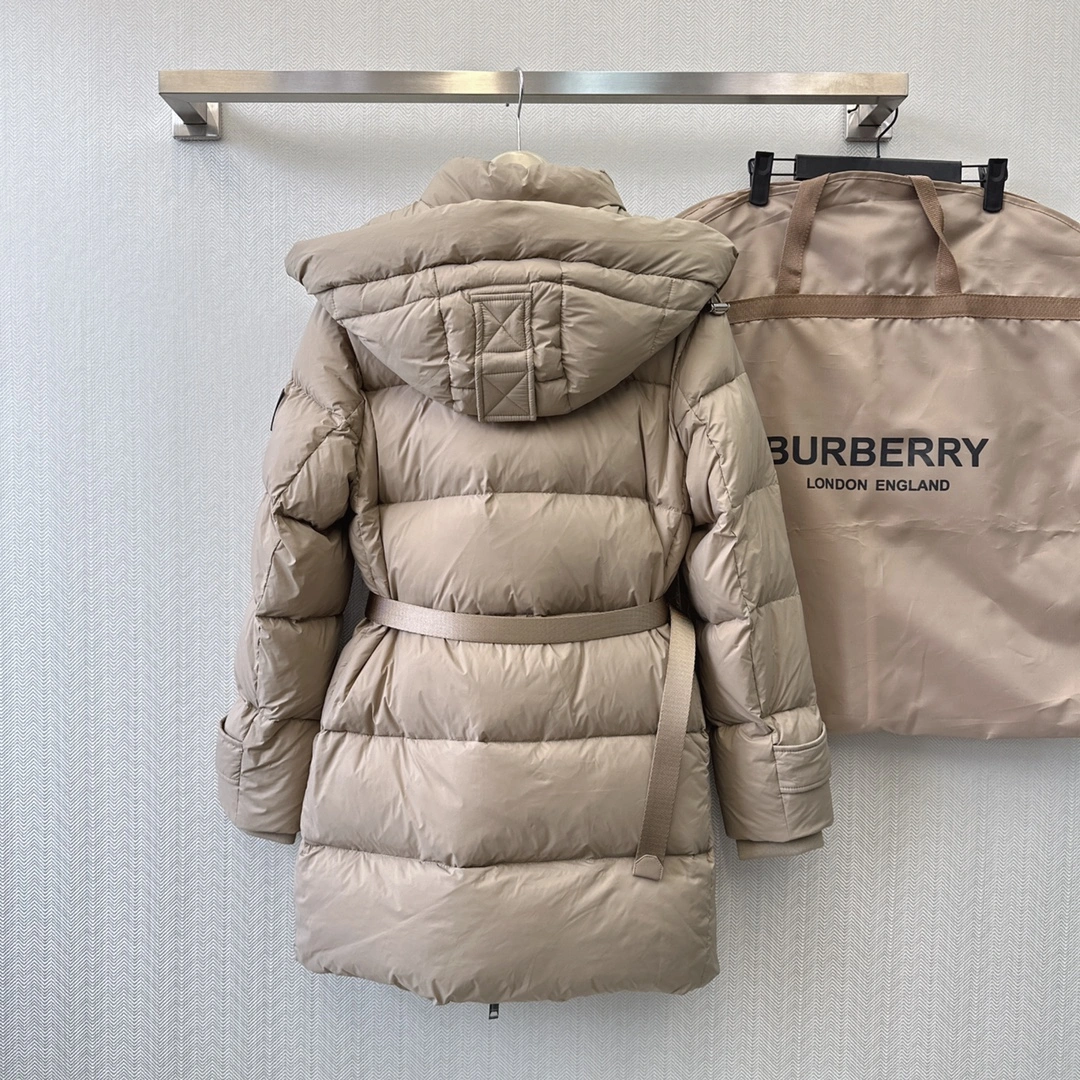 Burberry Down Jackets Cozy 106200