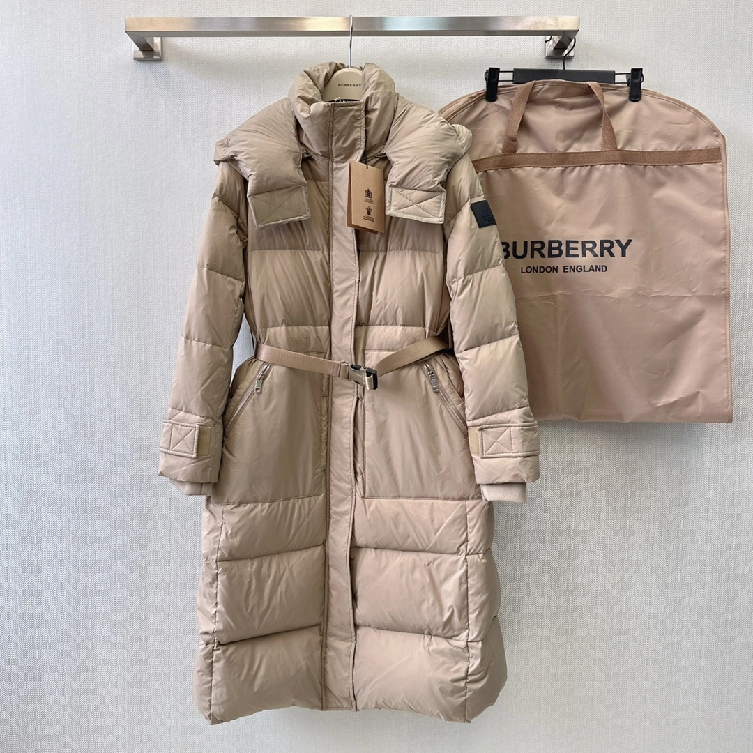 Casual Burberry Down Jackets 106180
