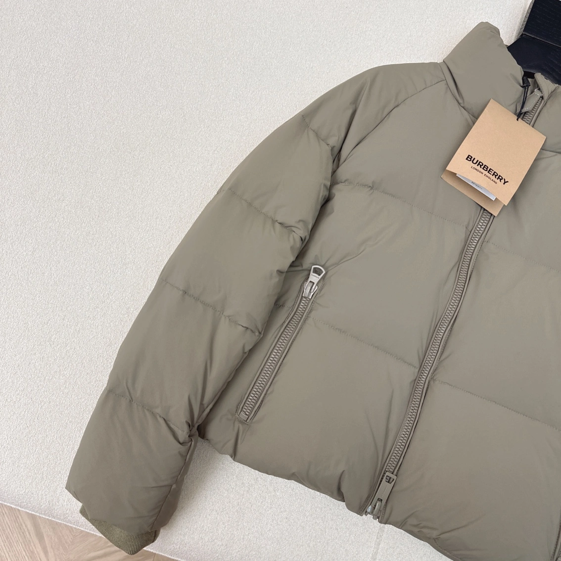Sophisticated Burberry Down Jackets 106170