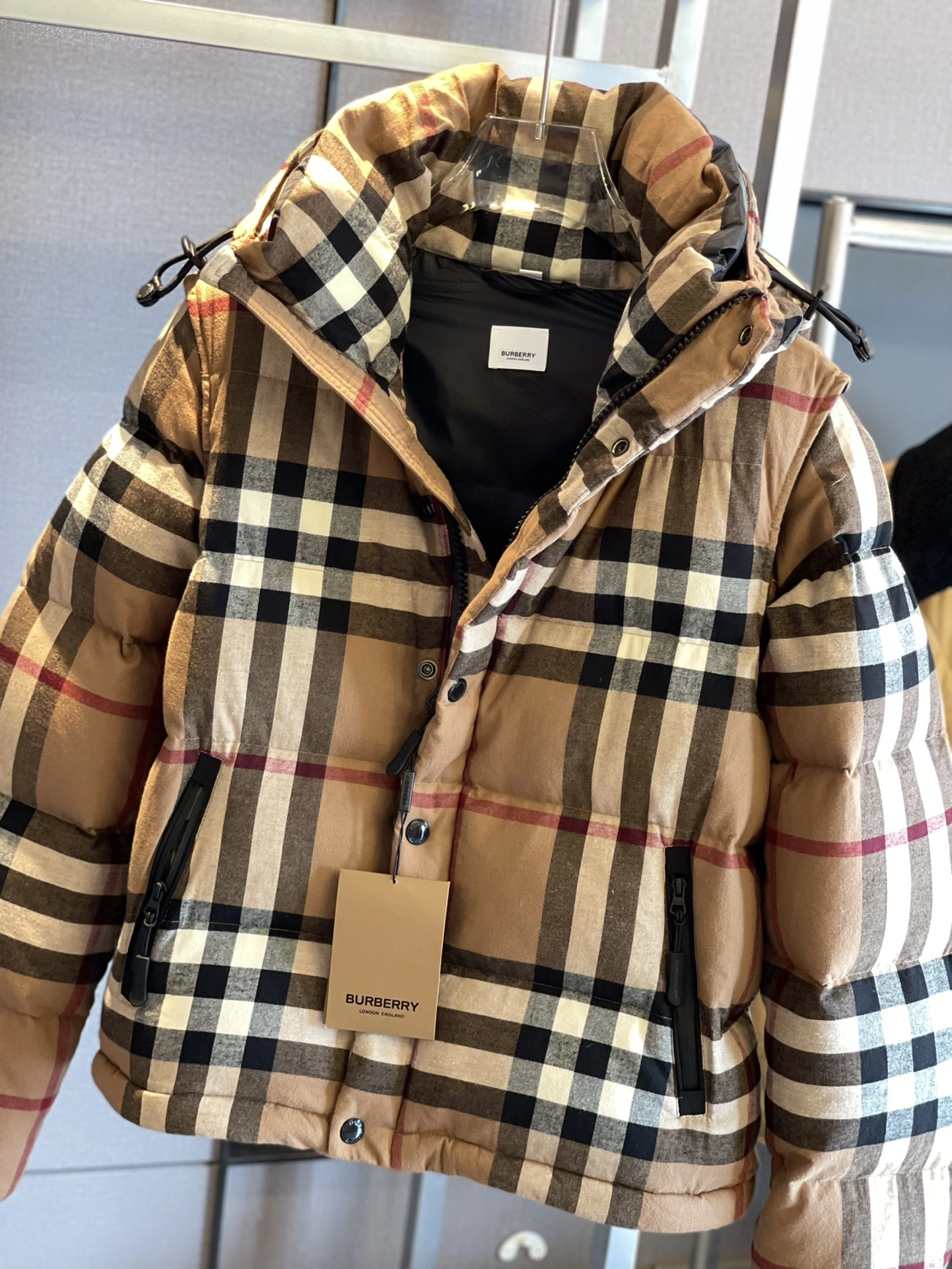 MultiPurpose Burberry Down Jackets 106172