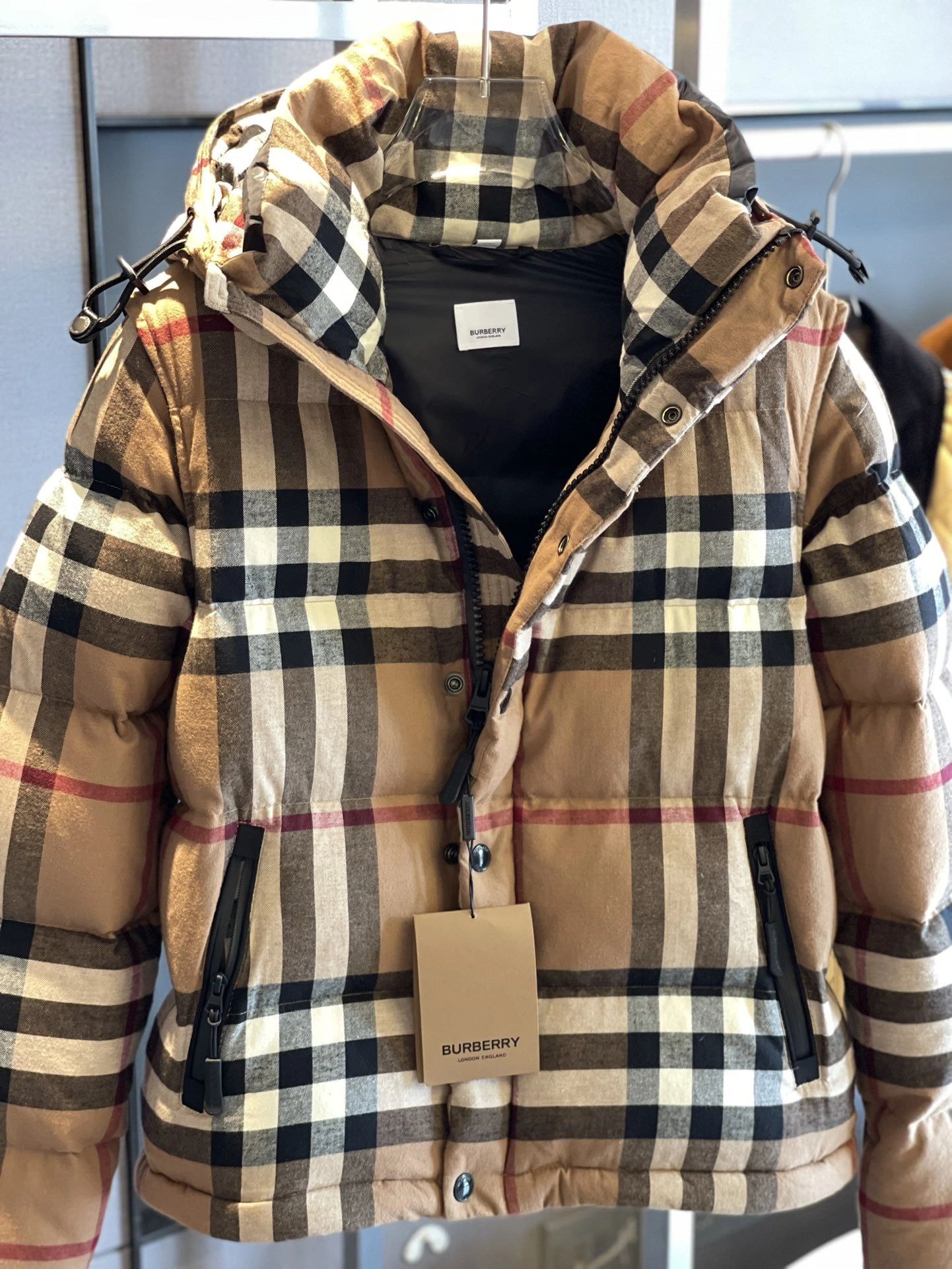 MultiPurpose Burberry Down Jackets 106172