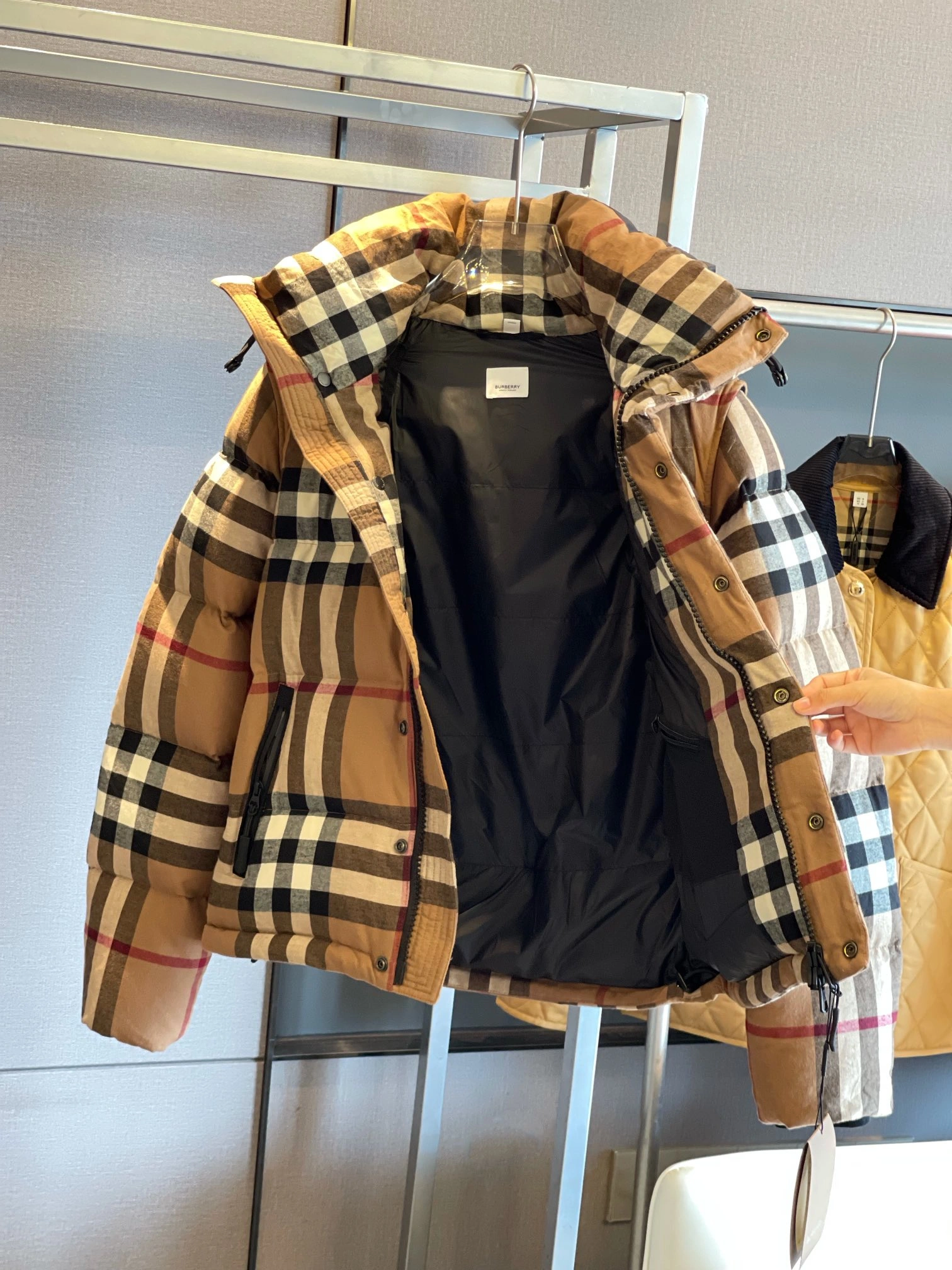 MultiPurpose Burberry Down Jackets 106172