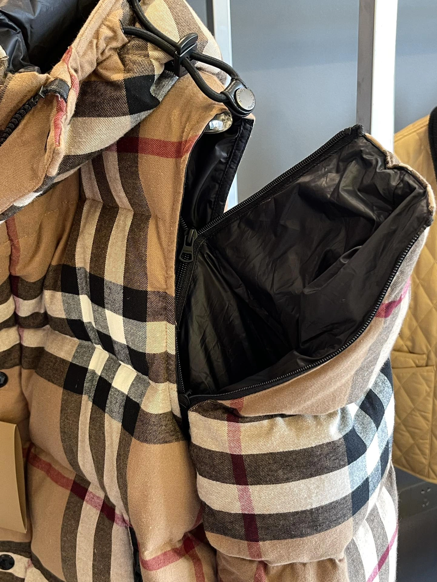 Burberry Down Jackets Sophisticated 106173