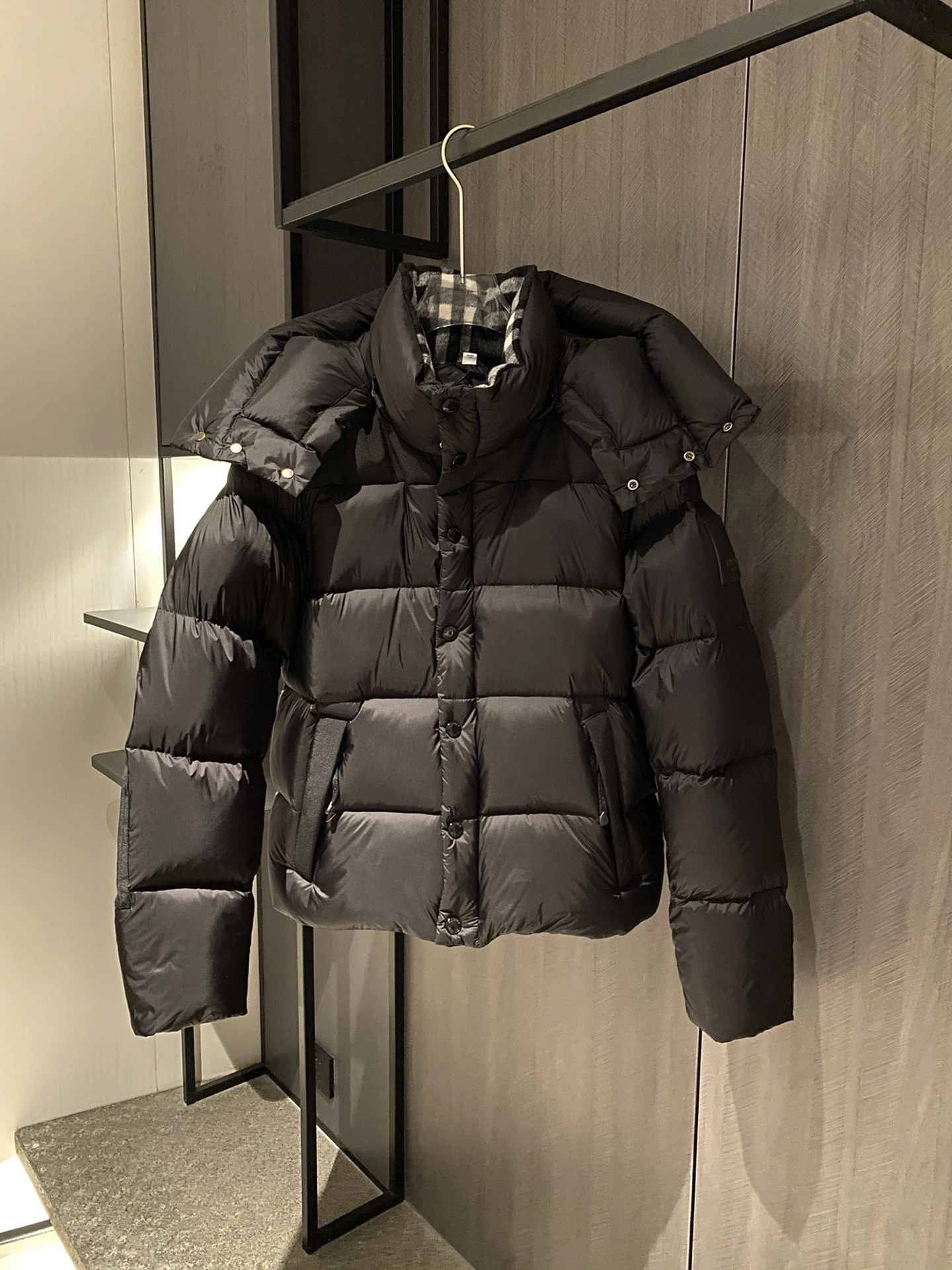 Burberry Down Jackets Affordable 106171