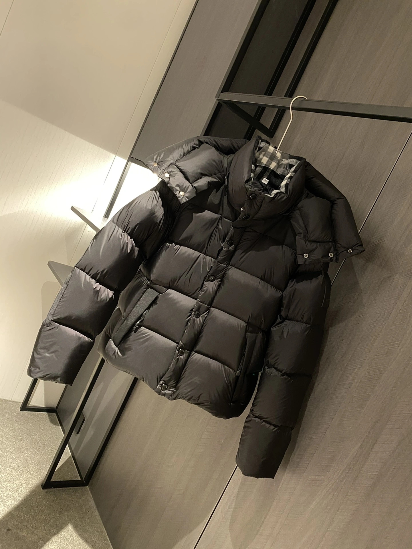 Burberry Down Jackets Affordable 106171