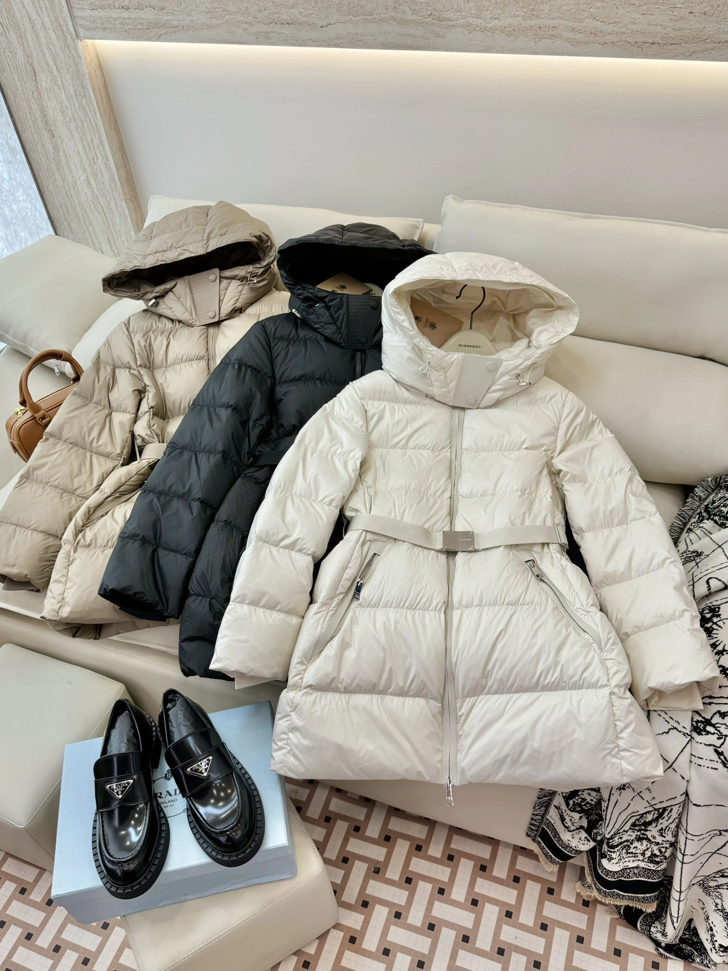 Burberry Down Jackets Unisex 106167