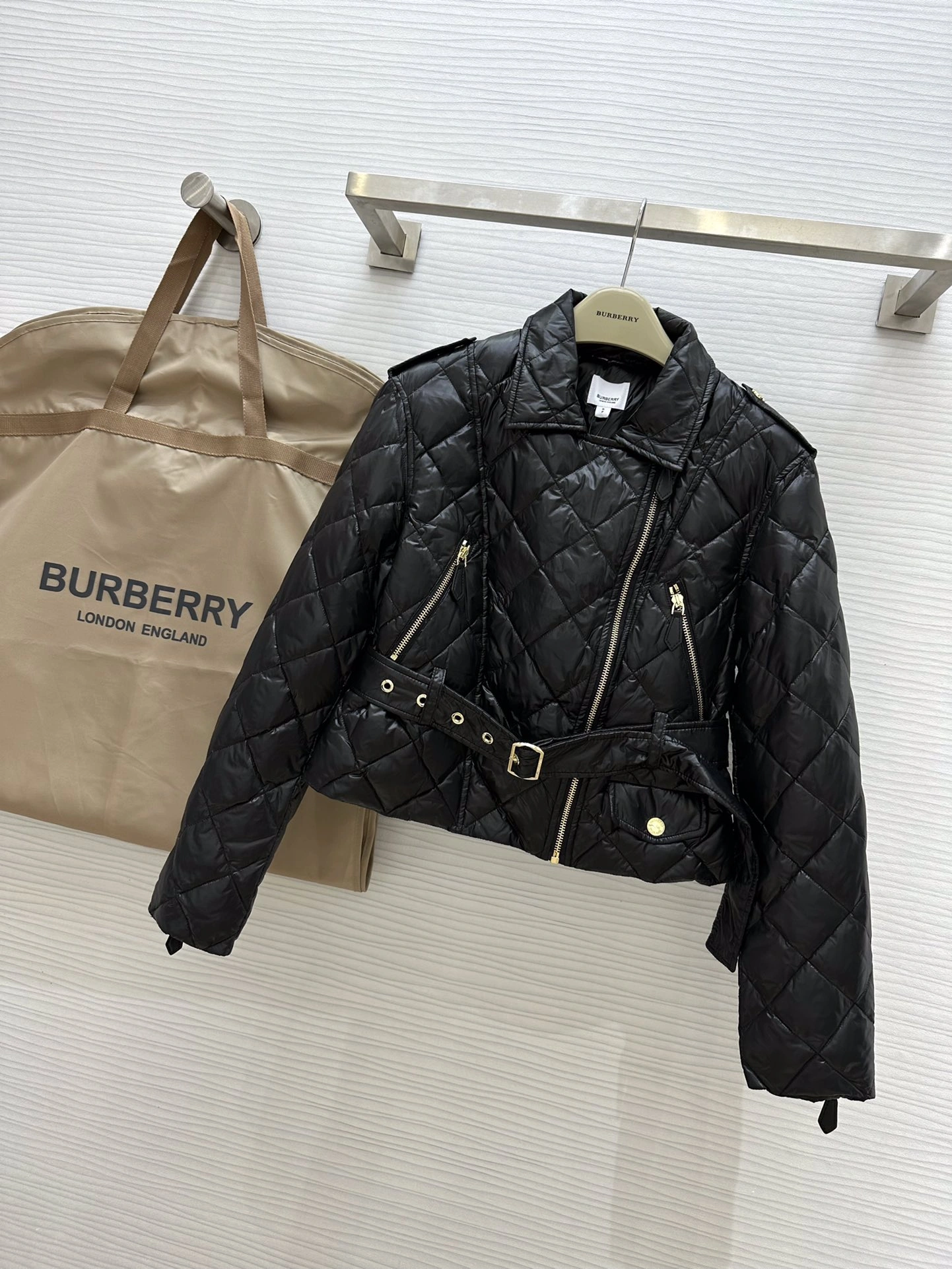 Neat Burberry Down Jackets 106165