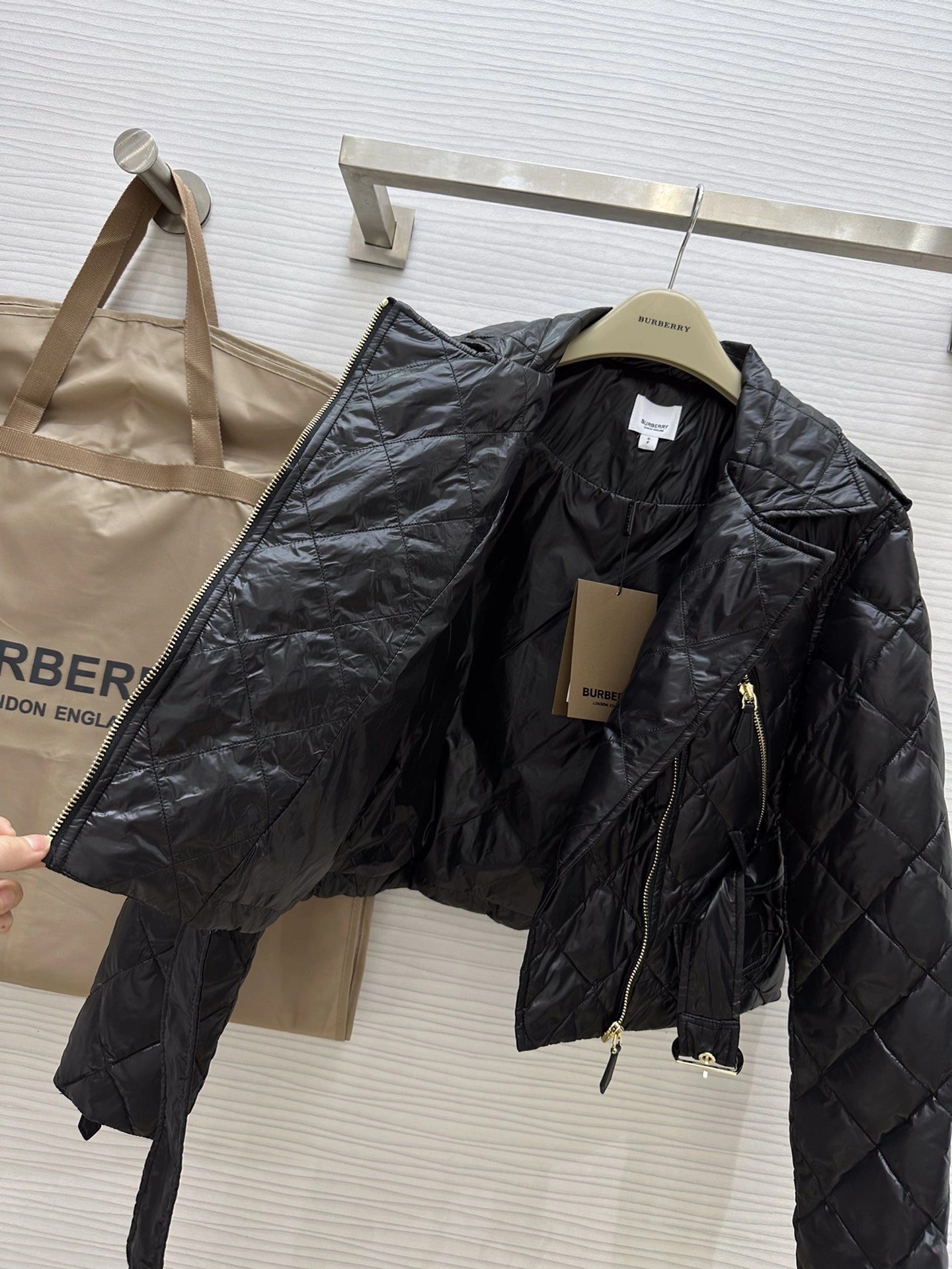 Neat Burberry Down Jackets 106165