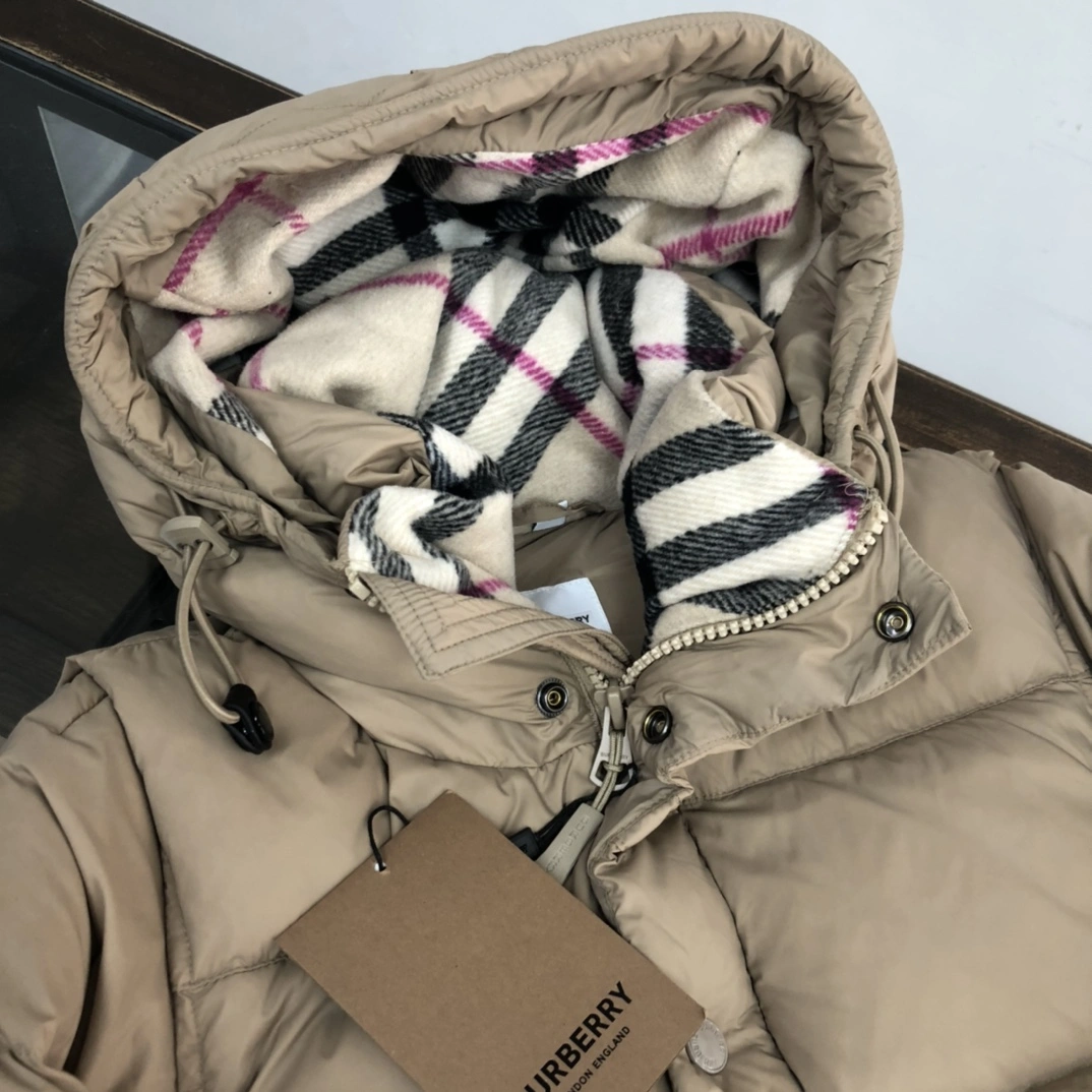 Functional Burberry Down Jackets 106151