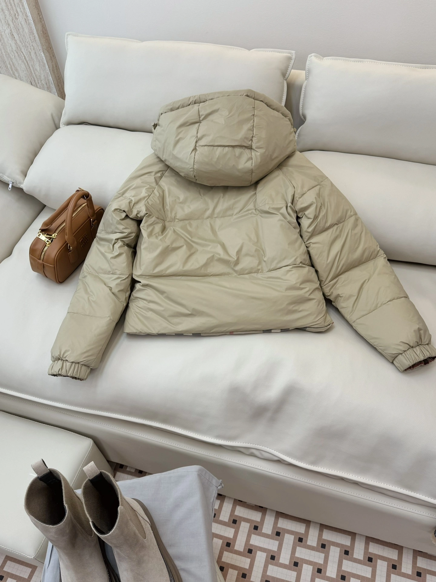 Resilient Burberry Down Jackets 106188