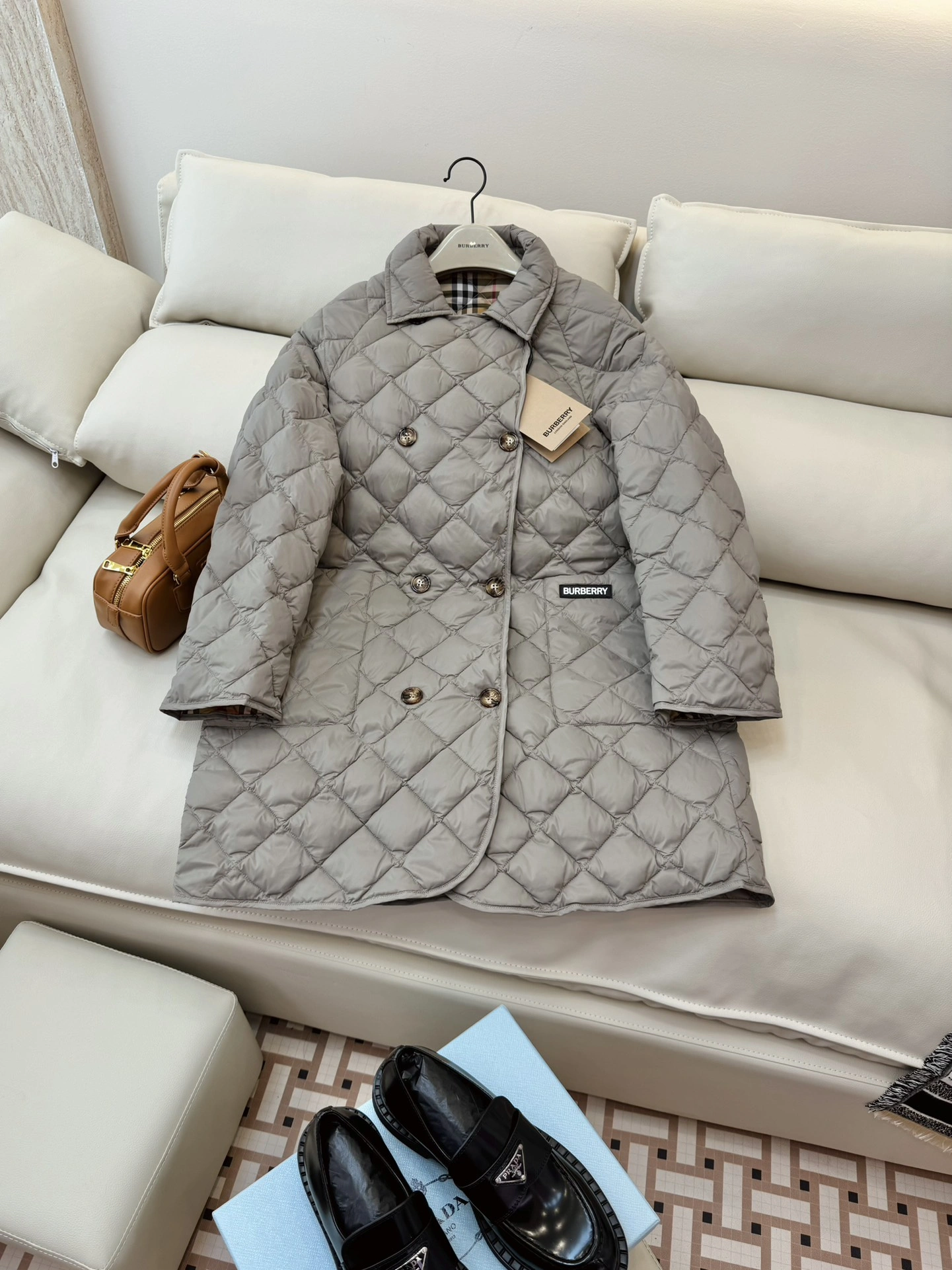 Sophisticated Burberry Down Jackets 106132