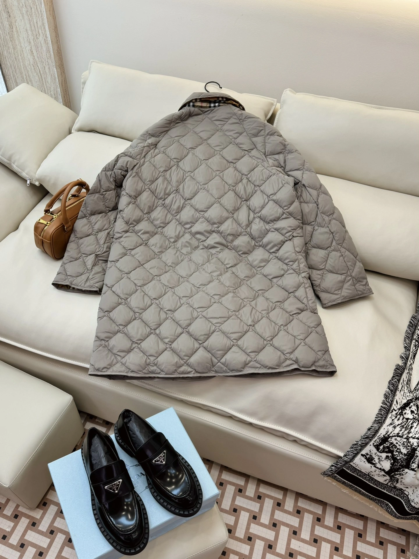 Sophisticated Burberry Down Jackets 106132