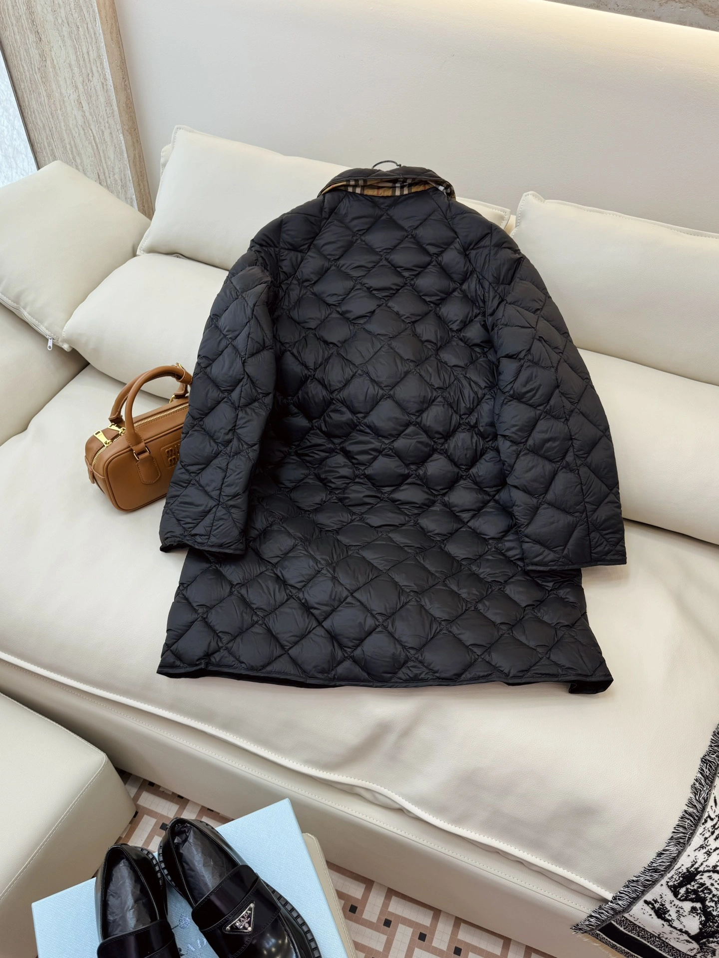 Burberry Down Jackets RelaxedFit 106129