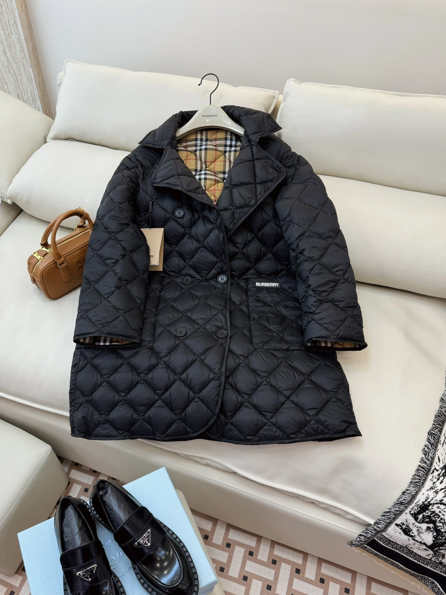 Burberry Down Jackets RelaxedFit 106129