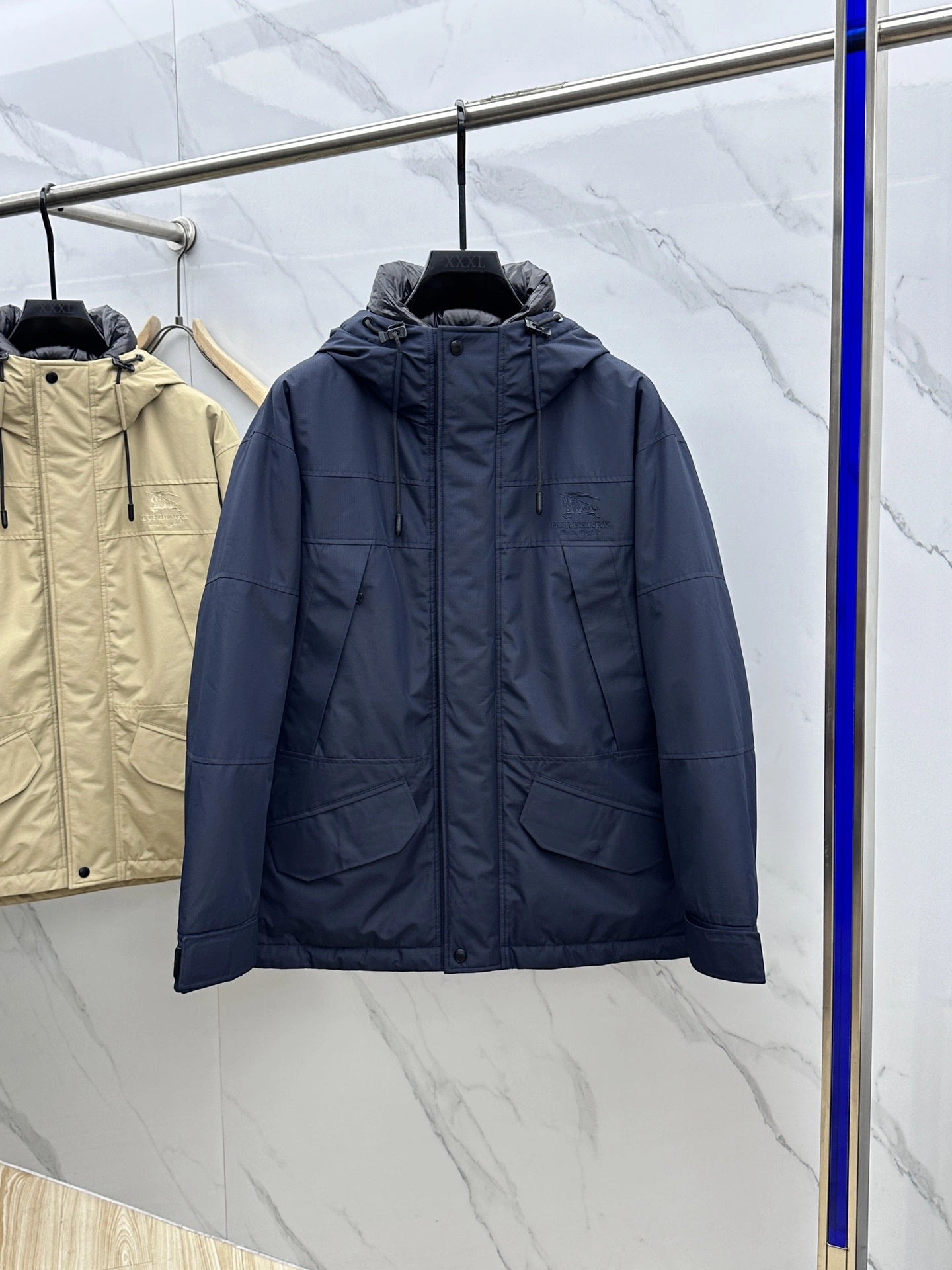 Burberry Down Jackets Sporty 106153