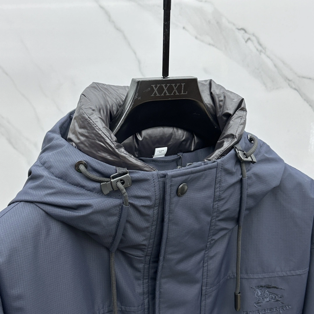 Burberry Down Jackets Sporty 106153