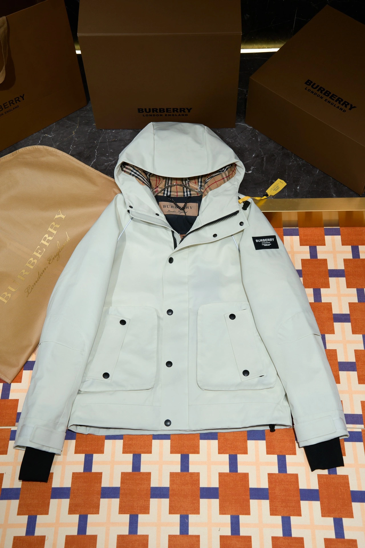 Burberry Down Jackets Neat 106149