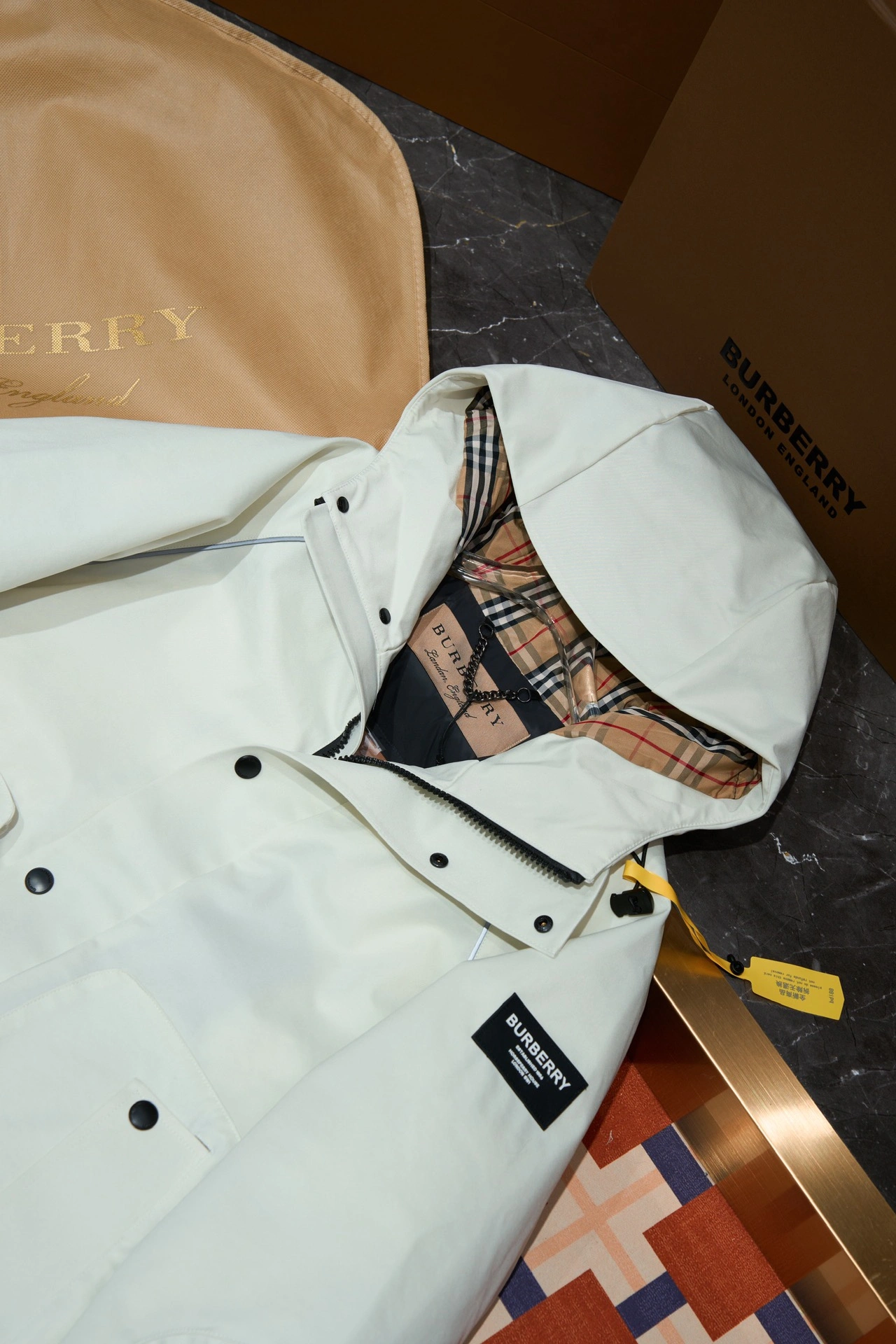 Burberry Down Jackets Neat 106149