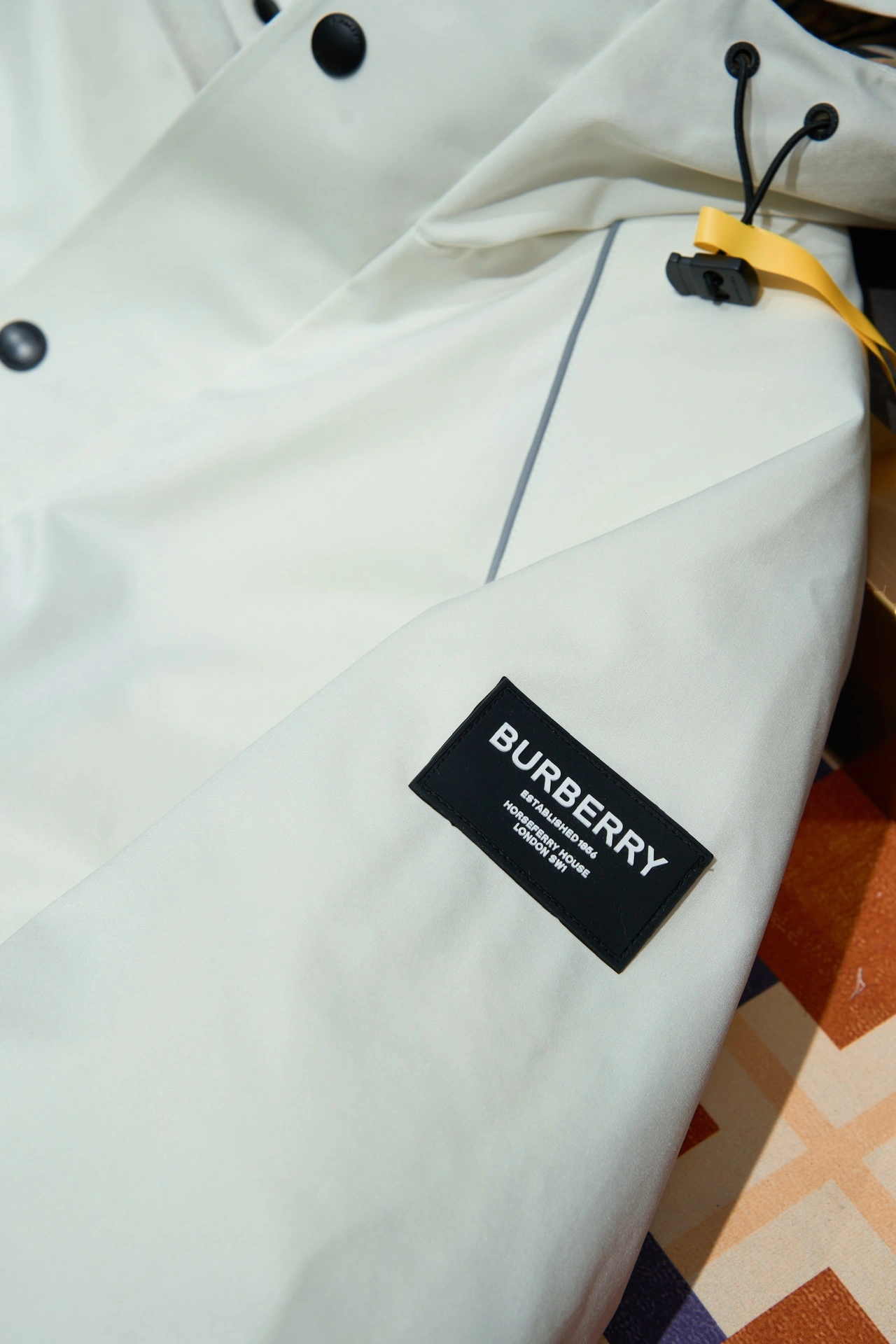 Burberry Down Jackets Neat 106149
