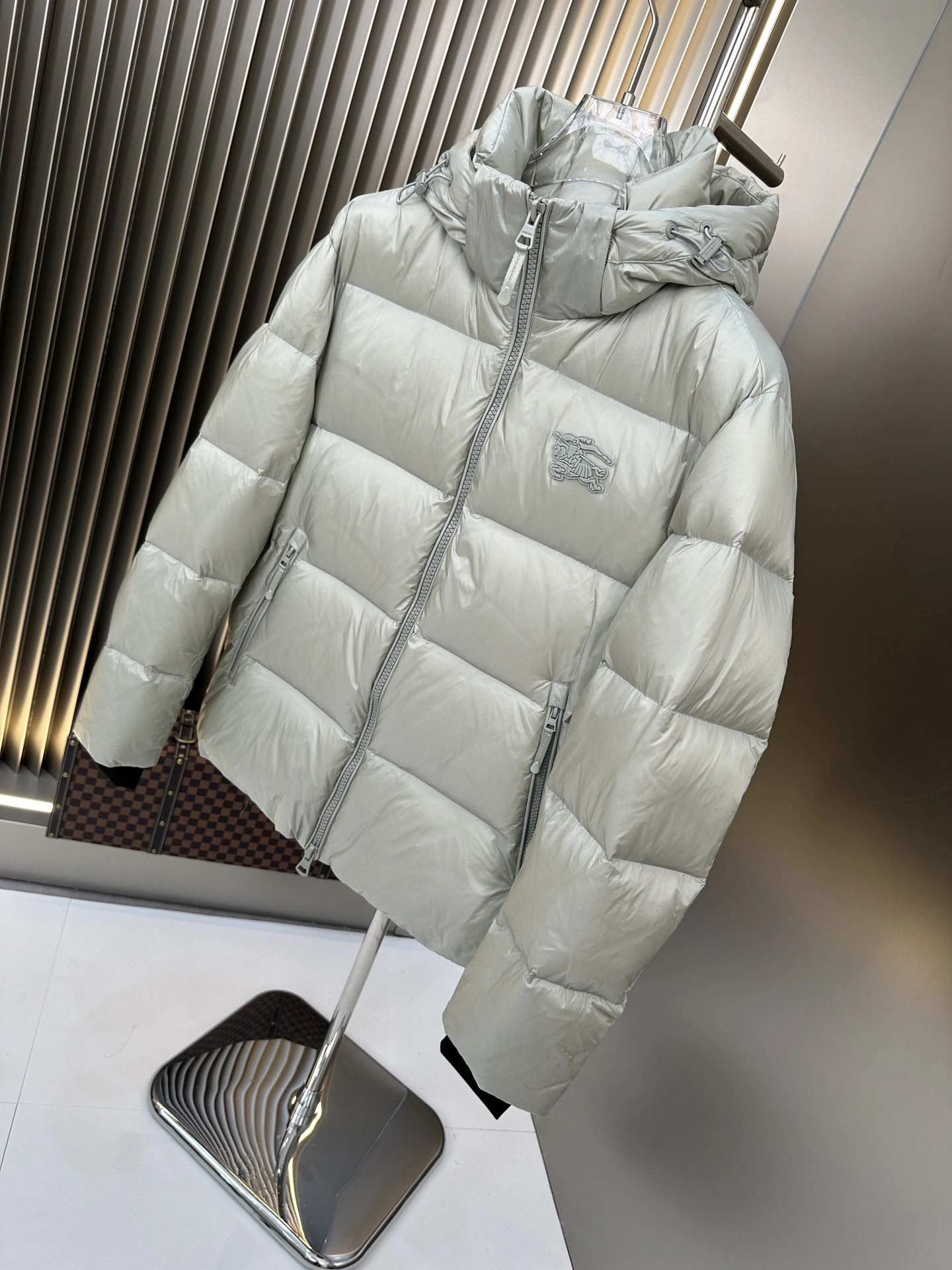Modern Burberry Down Jackets 106087