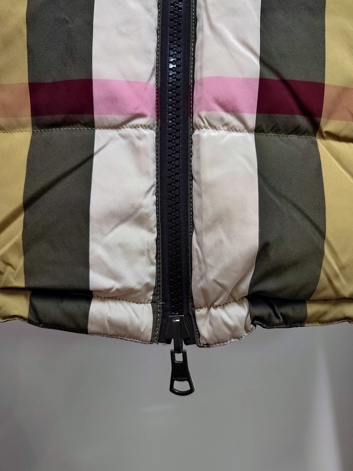 Burberry Down Jackets WellDesigned 106079