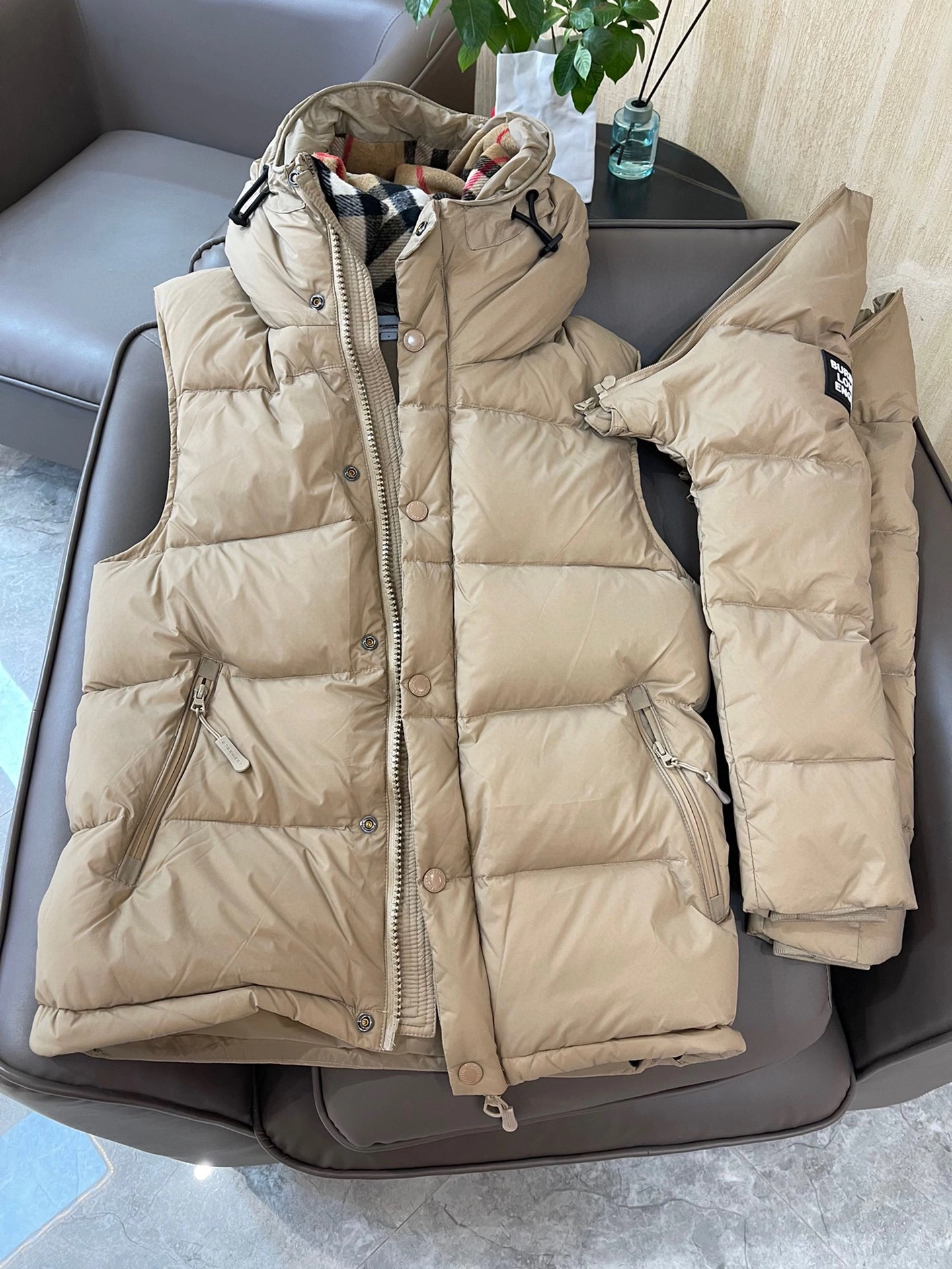 Burberry Down Jackets Neat 99068