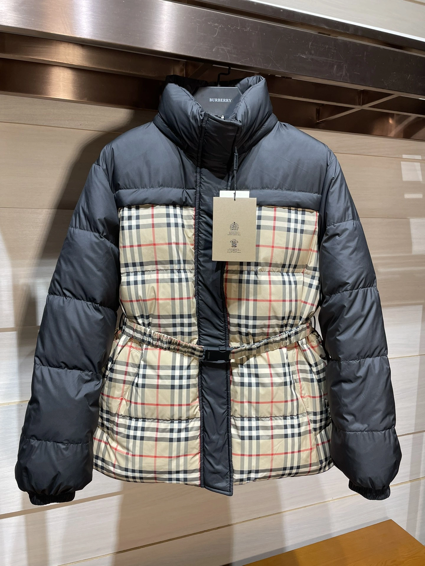 TimelessDesign Burberry Down Jackets 106051