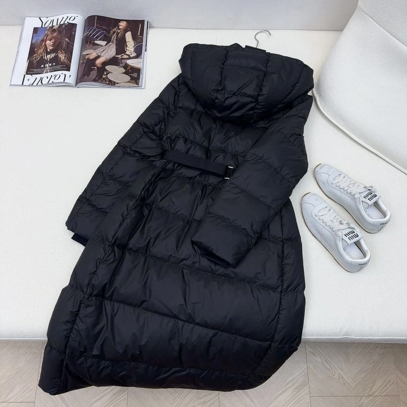 Vibrant Burberry Down Jackets 106000