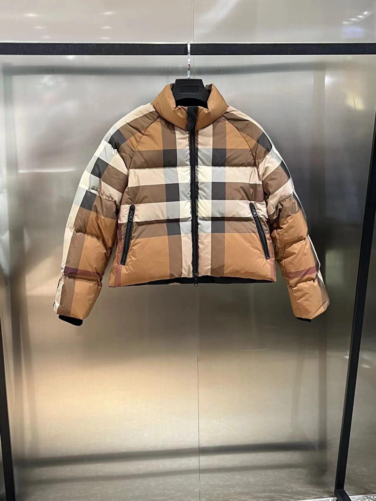 Colorful Burberry Down Jackets 106039