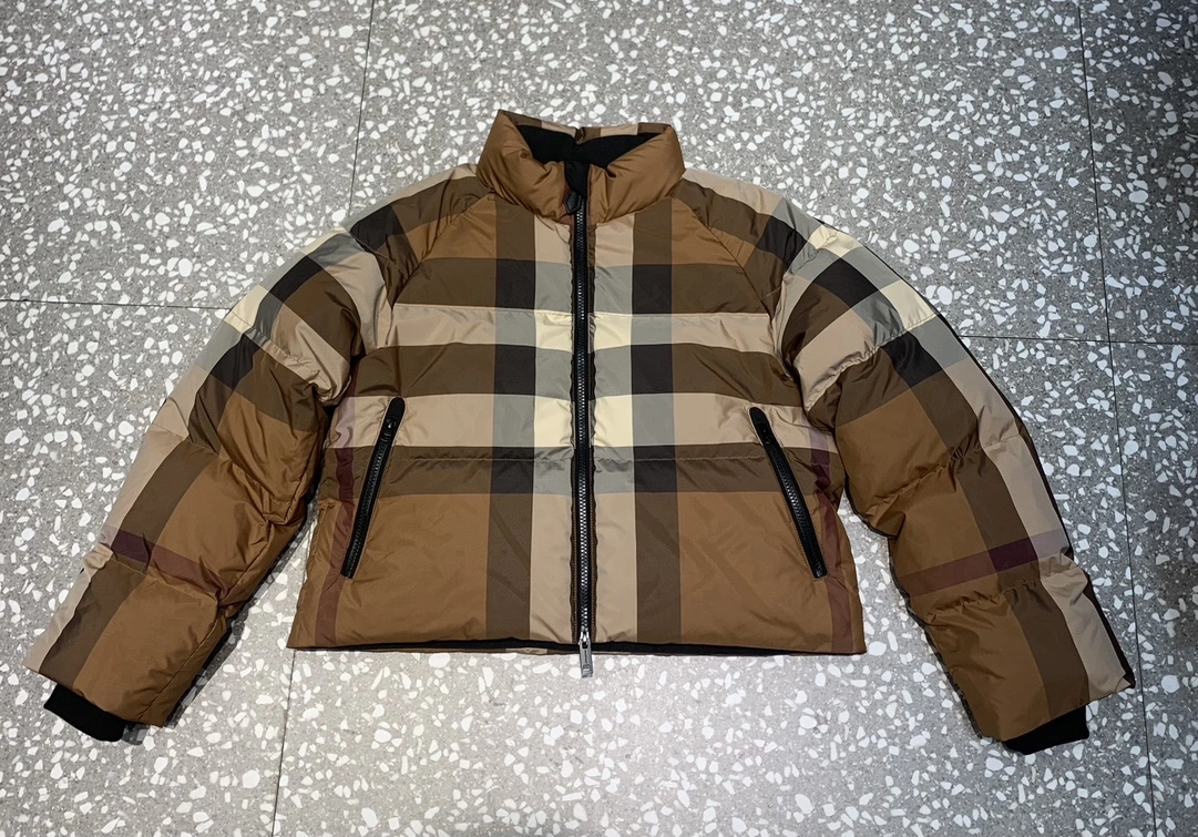 Colorful Burberry Down Jackets 106039