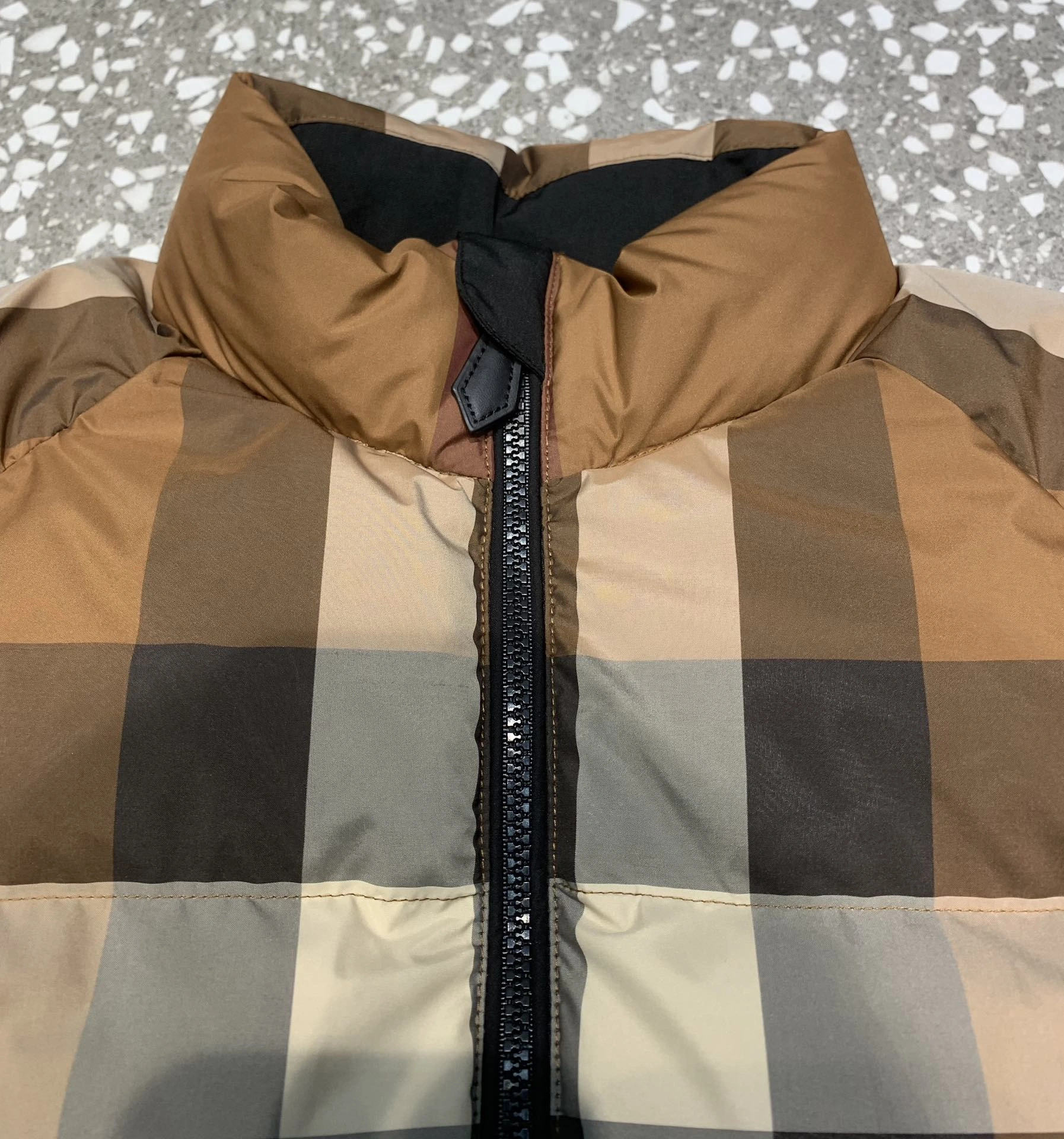 Colorful Burberry Down Jackets 106039