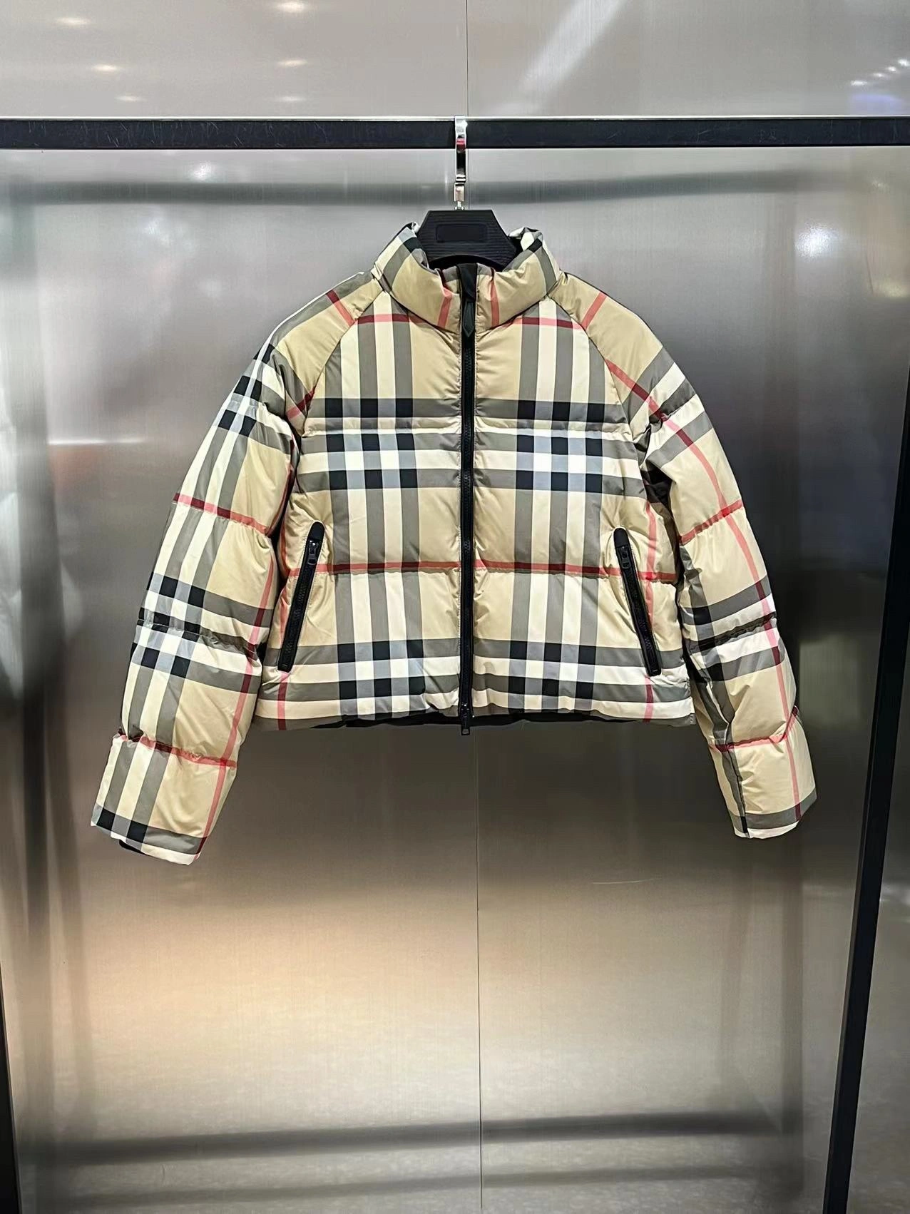 Burberry Down Jackets EasyCare 106041