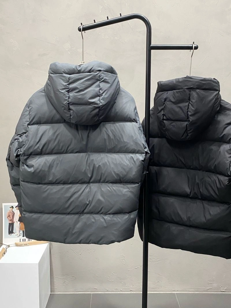 Upgraded Burberry Down Jackets 105872