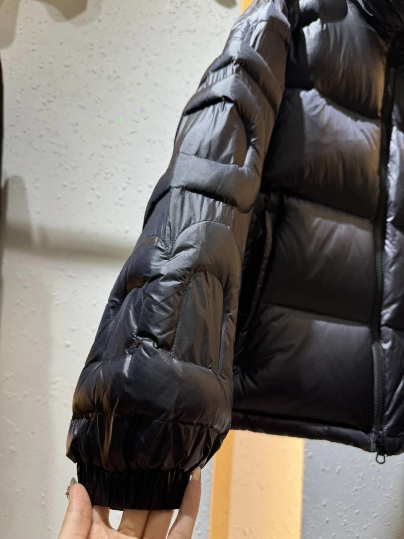 Durable Burberry Down Jackets 105854