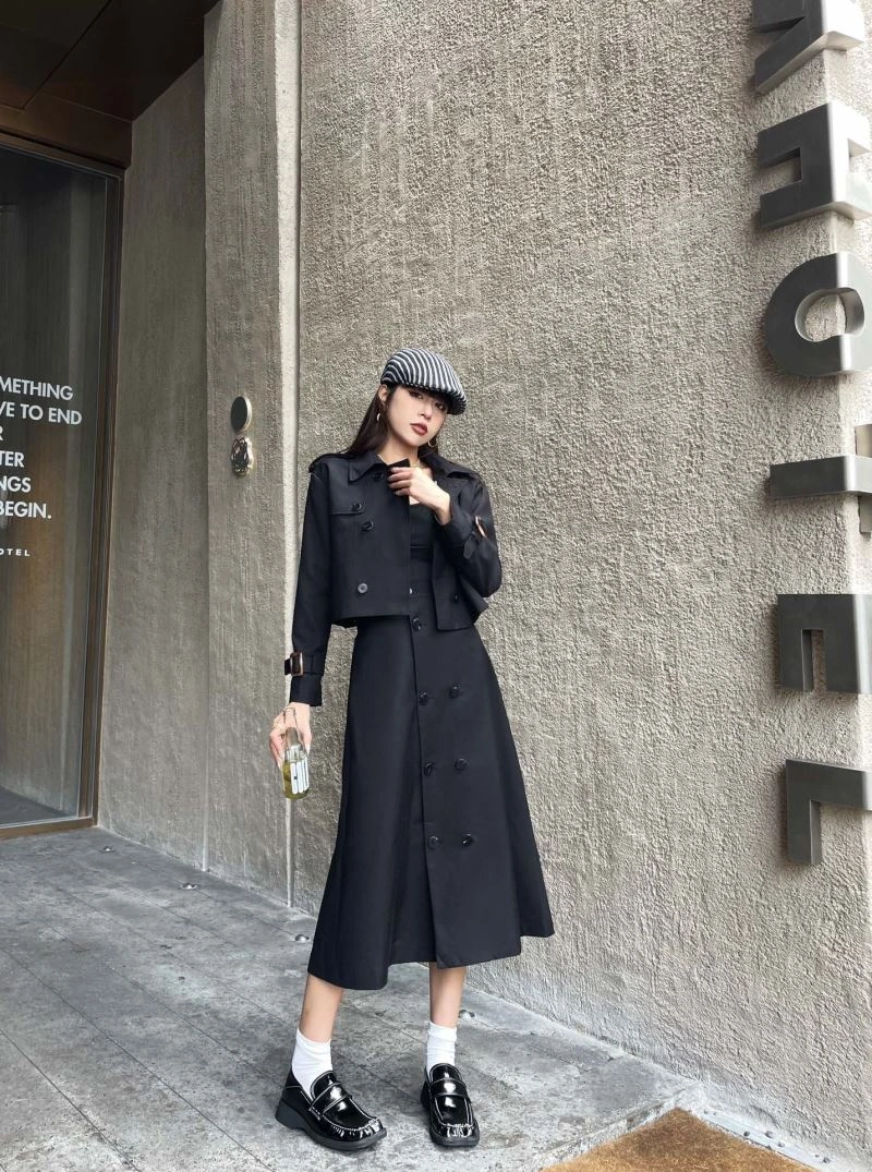 Classic Burberry Dress Suits 104804