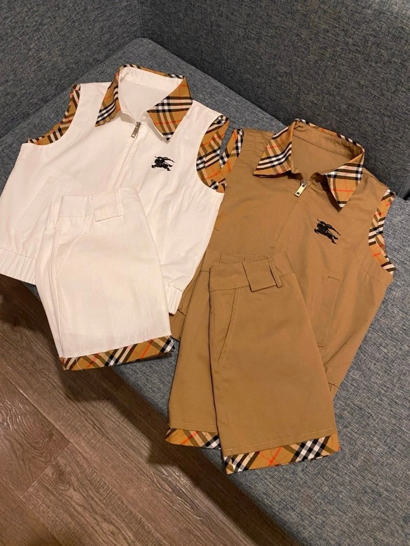 Burberry Dress Suits ZipUp 99181
